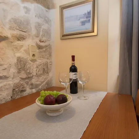 Sunny Town アパート *