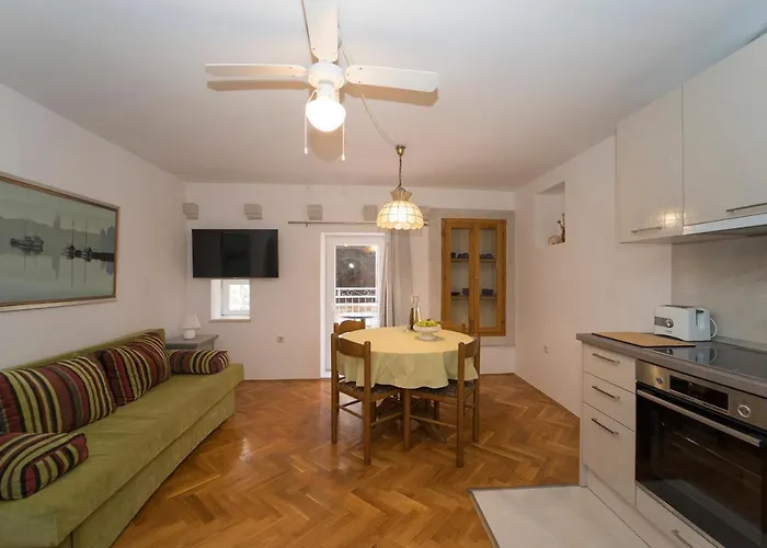 Apartment Sunny Town *