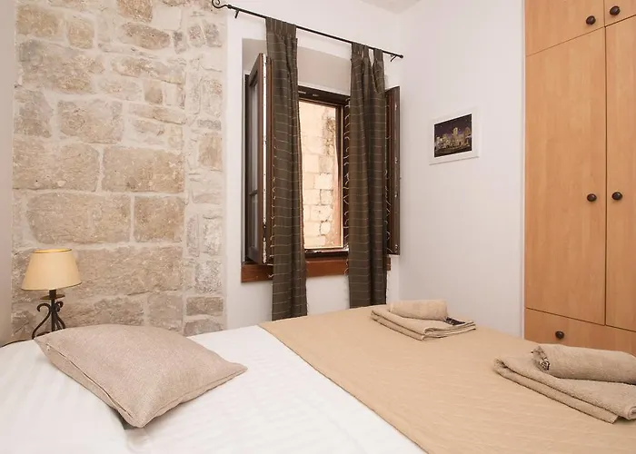 Apartment Sunny Town *