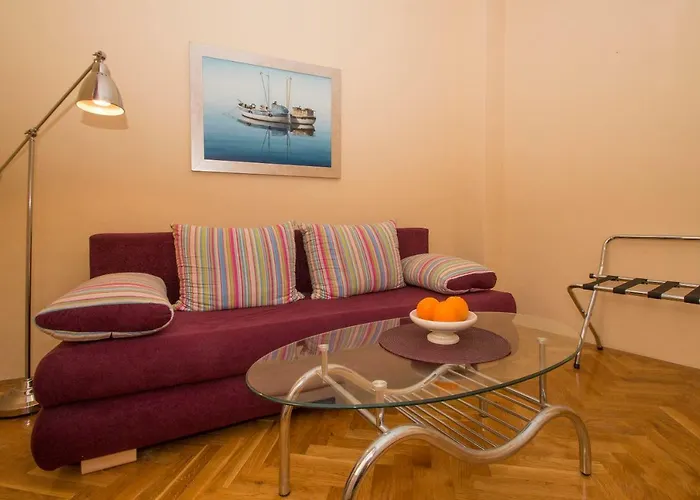 Apartment Sunny Town *