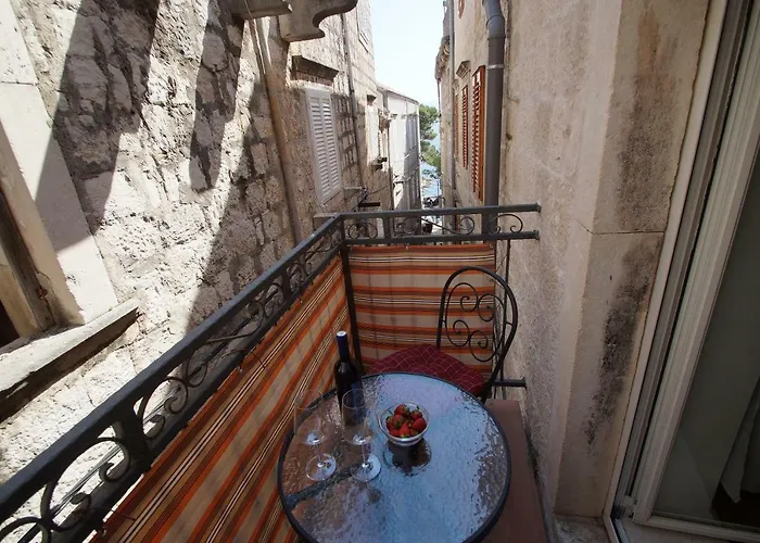 Apartment Sunny Town *