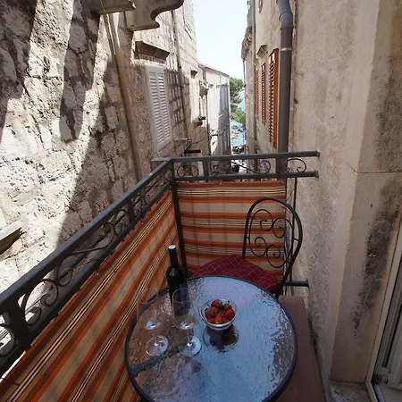 公寓 阳光城公寓 *